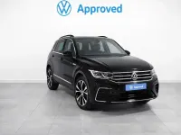 Käytetty VW Tiguan R-line 150 HP (110 kW) 2022 Musta Katumaasturi