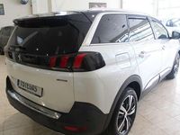 Usado Peugeot 5008 GT-line 120 CV (88 kW) 2017 Blanco Monovolumen