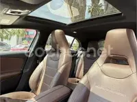 Usado Mercedes A180 109 CV (80 kW) 2018 Gris / plata Berlina