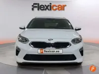 Usado Kia Ceed 137 CV (100 kW) 2021 Blanco Utilitario