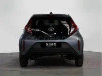 Usado Toyota Aygo X Play 72 CV (52 kW) 2025 Gris / plata SUV
