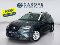 Usado Seat Arona Style 110 CV (80 kW) 2023 Gris / plata SUV