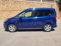Usado Ford Tourneo Courier Trend 100 CV (73 kW) 2018 Azul Monovolumen