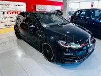 Usado VW Golf VII GTI 245 CV (180 kW) 2017 Negro Berlina