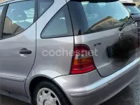 Usado Mercedes A160 Classic 82 CV (60 kW) 2006 Gris / plata Monovolumen