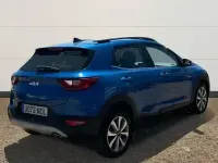 Usado Kia Stonic 100 CV (73 kW) 2025 Azul SUV