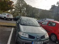 Usado Renault Mégane Authentique 85 CV (62 kW) 2008 Verde Berlina