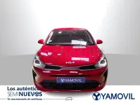 Usado Kia Rio 84 CV (61 kW) 2022 Rojo Berlina