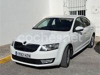 Usado Skoda Octavia Active 105 CV (77 kW) 2014 Blanco Berlina