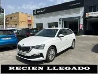 Usado Skoda Scala Active 110 CV (80 kW) 2023 Blanco Utilitario