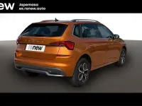 Usado Skoda Kamiq Ambition 110 CV (80 kW) 2022 Naranja SUV