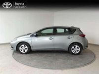 Usado Toyota Auris Hybrid Business Edition 136 CV (100 kW) 2018 Gris Berlina