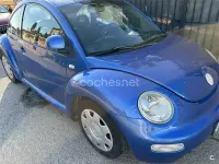 Usado VW New Beetle 105 CV (77 kW) 2005 Azul Utilitario