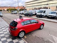 Usado Opel Astra Edition 110 CV (80 kW) 2009 Rojo Berlina