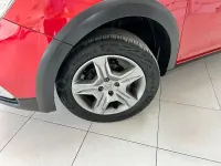 Usado Dacia Sandero Stepway 90 CV (66 kW) 2018 Rojo Berlina