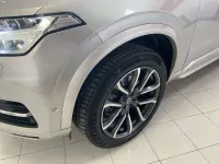 Usado Volvo XC90 Momentum 235 CV (172 kW) 2018 Plateado SUV