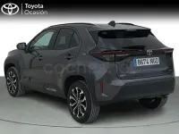 Usado Toyota Yaris Cross Active 130 CV (95 kW) 2025 Gris / plata SUV
