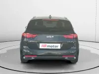 Usado Kia Ceed GT GT-Line 120 HP (88 kW) 2023 Cinzento Carrinha