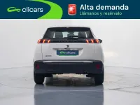 Usado Peugeot 2008 Active 110 CV (80 kW) 2022 Blanco SUV