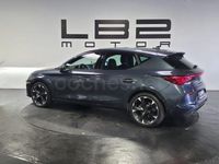 Usado Cupra Leon 190 CV (139 kW) 2023 Gris / plata Berlina