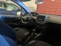 Usado Peugeot 208 Allure 110 CV (80 kW) 2017 Blanco Utilitario