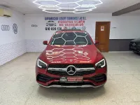 Usado Mercedes GLC220 194 CV (142 kW) 2020 Granate SUV