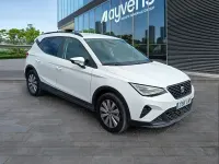 Usado Seat Arona Style Plus 116 CV (85 kW) 2022 Blanco SUV