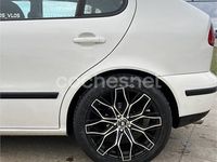 Usado Seat Leon Sport 110 CV (80 kW) 2000 Blanco Berlina