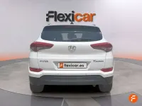 Usado Hyundai Tucson 116 CV (85 kW) 2018 Gris SUV