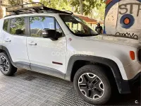 Usado Jeep Renegade Trailhawk 170 CV (125 kW) 2016 Blanco SUV
