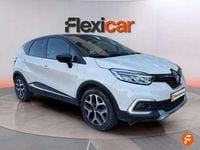 Usado Renault Captur Zen 131 CV (96 kW) 2019 Beige SUV