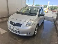Usado Toyota Yaris 90 CV (66 kW) 2008 Blanco Utilitario