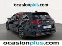 Usado Kia Ceed Style 100 CV (73 kW) 2025 Negro Utilitario