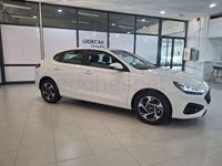 Nuevo Hyundai i30 100 CV (73 kW) 2025 Blanco Berlina