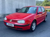 Usado VW Golf IV Conceptline 100 CV (73 kW) 2000 Rojo Berlina