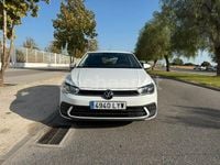 Usado VW Polo Life 95 HP (69 kW) 2022 Branco Sedan