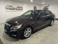 Usado Mercedes E350 Elegance 231 CV (169 kW) 2010 Granate Berlina