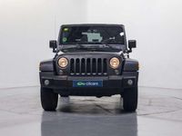 Usado Jeep Wrangler Unlimited 200 CV (147 kW) 2018 Verde SUV