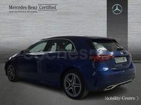 Usado Mercedes A180 AMG line 116 CV (85 kW) 2024 Azul espectra Berlina