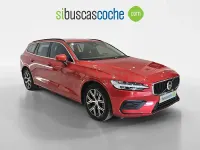 Usado Volvo V60 Core 197 CV (144 kW) 2025 Rojo Familiar