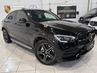 Używany Mercedes GLC300 245 KM (180 kW) 2021 Czarny Coupe