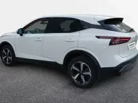 Usado Nissan Qashqai N-Connecta 158 CV (116 kW) 2023 Sapporo white (sólido) SUV