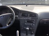 Usado Volvo S60 250 CV (183 kW) 2001 Beige Berlina