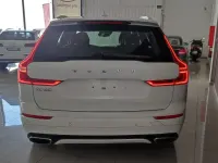 Usado Volvo XC60 R-Design 190 CV (139 kW) 2018 Blanco SUV