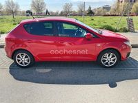 Usado Seat Ibiza 105 CV (77 kW) 2010 Rojo Berlina