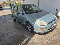 Usado Ford Focus Ambiente 100 CV (73 kW) 2001 Verde Berlina