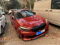 Usado BMW 118 Executive 150 CV (110 kW) 2020 Rojo Utilitario