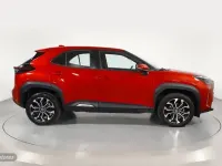 Usado Toyota Yaris Cross Active 116 CV (85 kW) 2022 Rojo SUV
