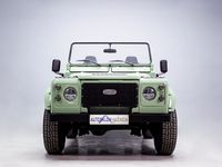 Usado Land Rover Defender 112 CV (82 kW) 1988 Verde SUV