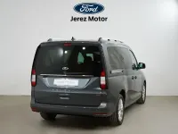 Usado Ford Tourneo Connect Titanium 150 CV (110 kW) 2025 Gris Monovolumen